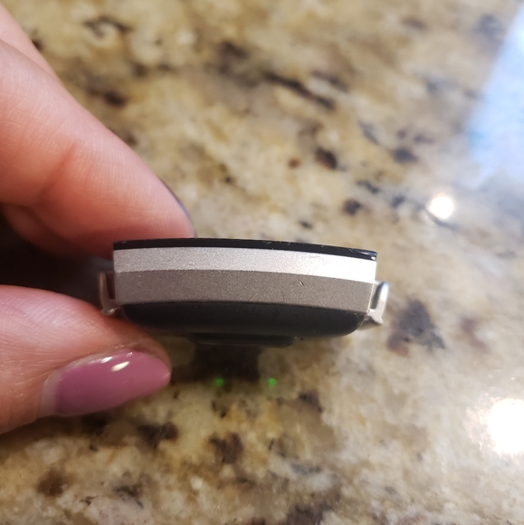Fitbit Charge 2 Activity Tracker - Picture 6 of 6